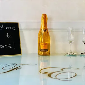 https://new-opening-frattinaelegance-suite.it-romehotels.com